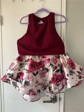 City Triangles 2 Piece Floral High Low Party Dress Set NWT Size 17 Burgundy Pink